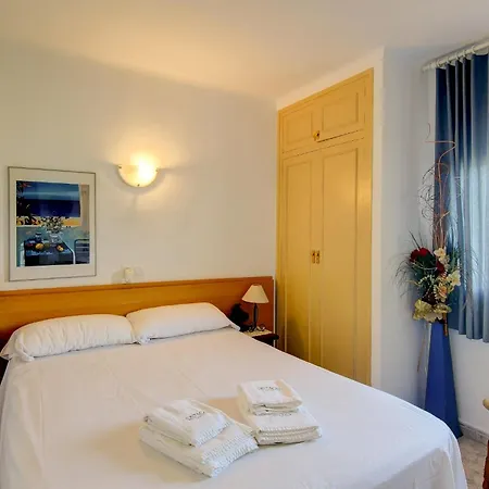 Falaguer A8 Apartment *